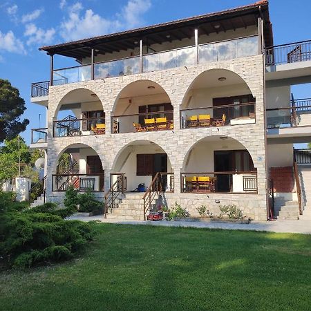 Aegialis Apartments Vourvourou Exterior foto